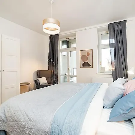 Apartman Amazing Two-bedroom With Terrace Prága
